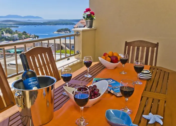 Beautiful Seaview Hvar 6p *